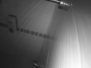 voyeurcam jb shower 2